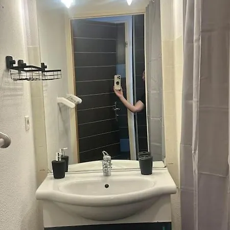 Апартаменты Lourdes Home Лурд